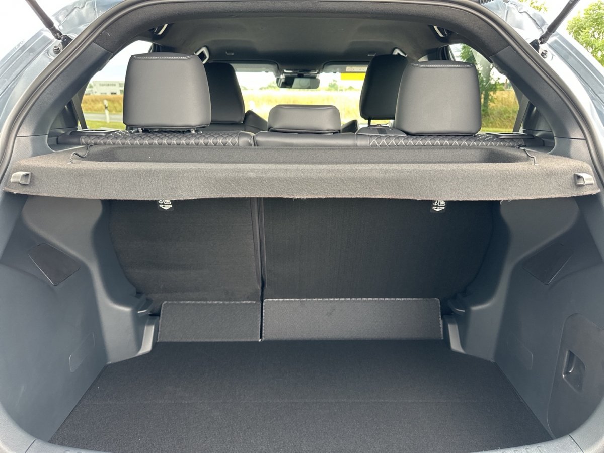 Mazda 2 Hybrid 2 Hybrid Homura RFK LogIn Klimaaut Lenkradheizg  - 