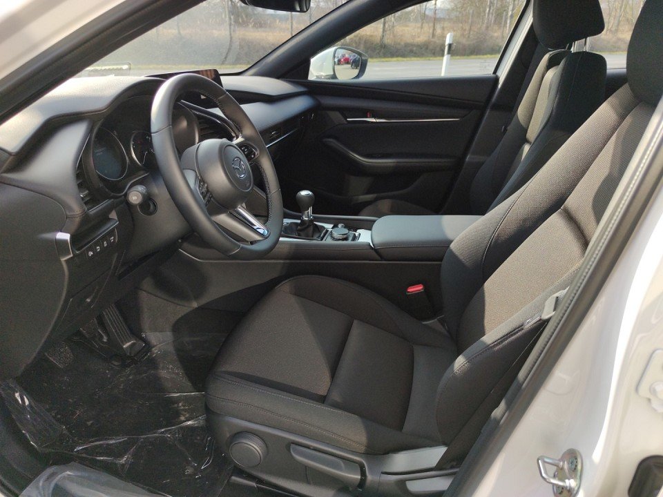 Mazda 3 3 Centre Fernlichtas LogIn RFK Sitzheizg Klimaau - 