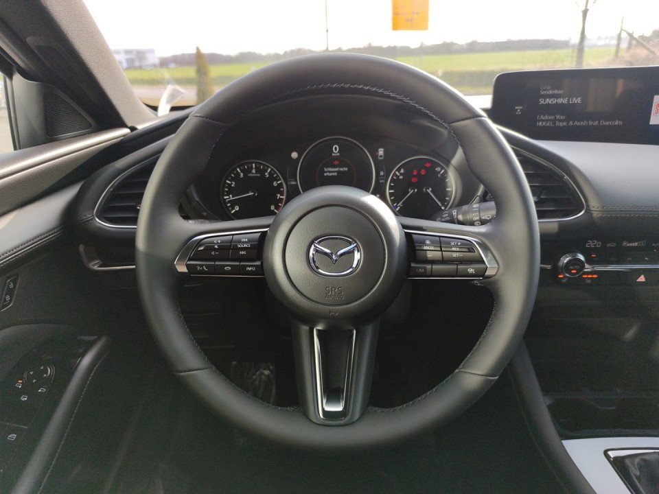 Mazda 3 3 Centre Fernlichtas LogIn RFK Sitzheizg Klimaau - 