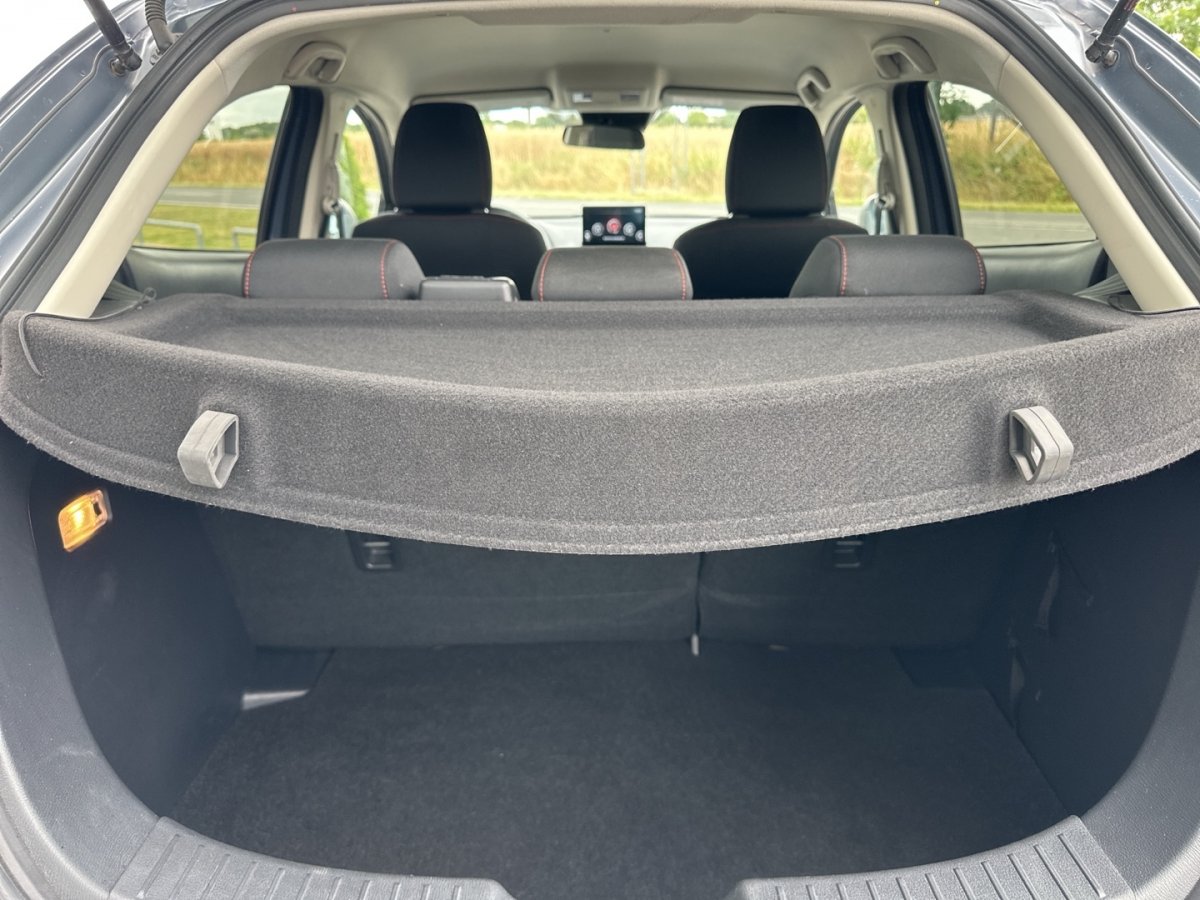 Mazda 2 2 HOMURA Automatik RFK Einpakhilfe Klimaaut Sitz - 