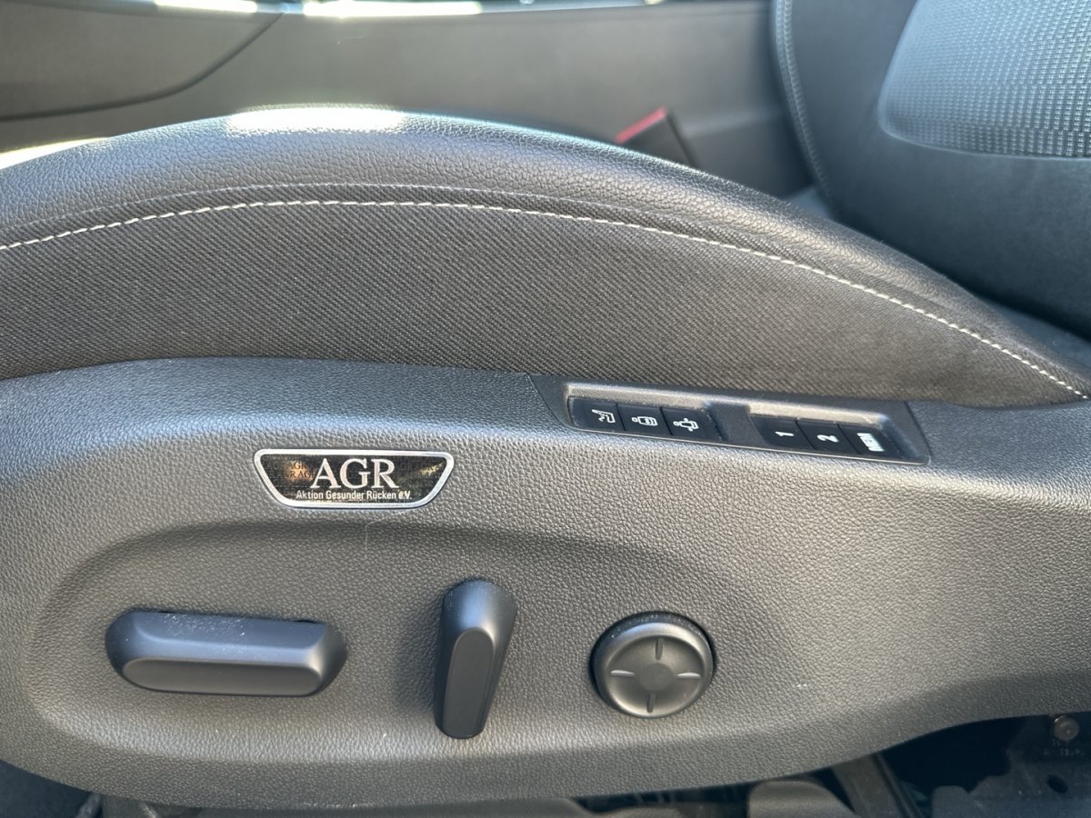 Opel Insignia Insignia Business Elegance AHK 1.Hand BOSE RFK S - 