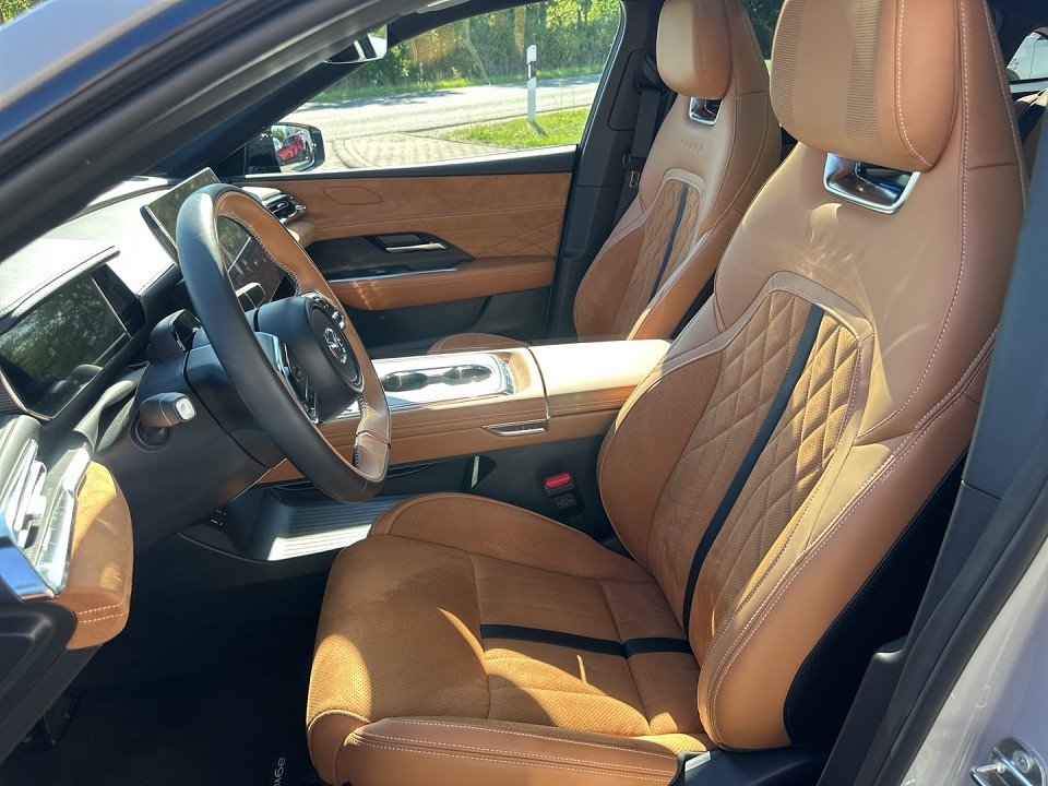 Mazda 6e 6E Takumi Plus Teilleder 360° SONY Sitzbelüftung - 