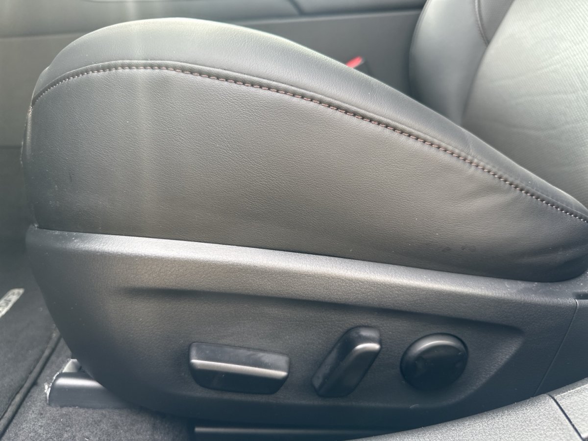 Mazda 3 3 Takumi Leder BOSE Matrix 360° LogIn Freisprech - 