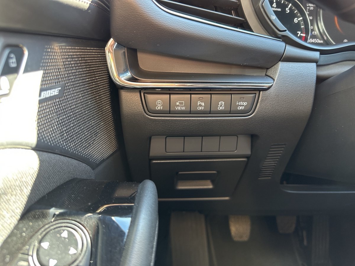 Mazda 3 3 SELECTION Standheizg Matrix 360° Klimaaut Sitz - 
