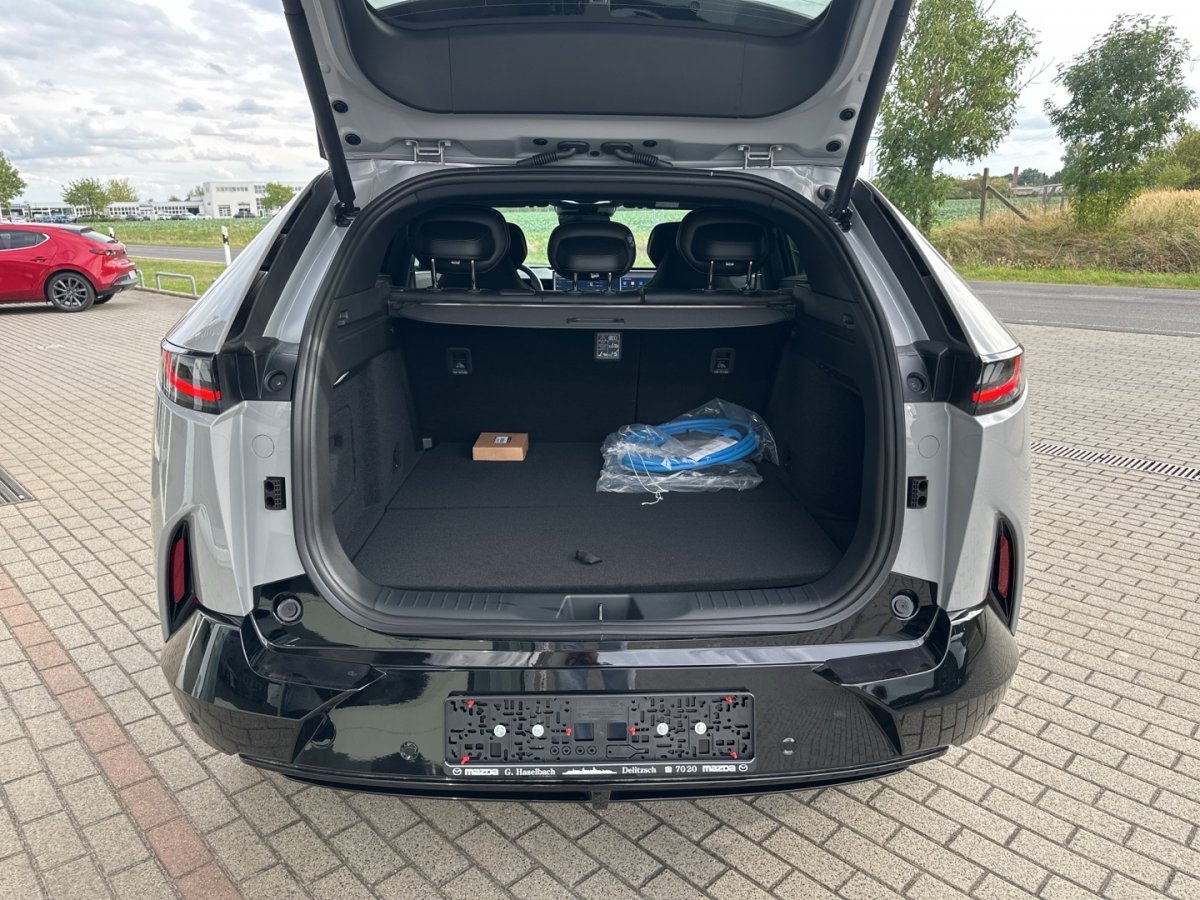 Mazda 6 CX6E Takumi 360° Freisprech LogIn Fernlichtassi  - 
