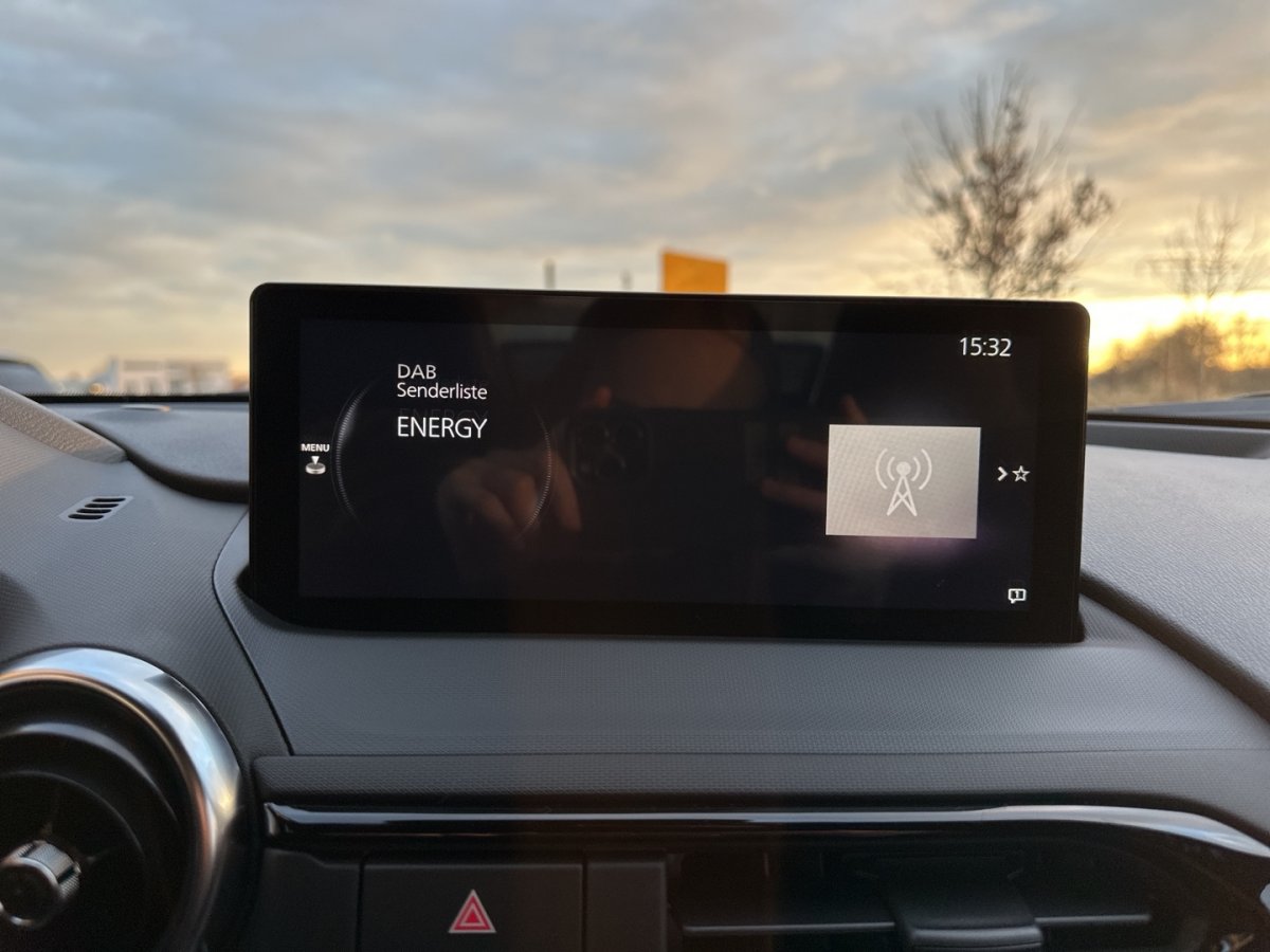 Mazda MX-5 MX-5 Exclusive BOSE LogIn Sitzheizg Matrix Freis - 