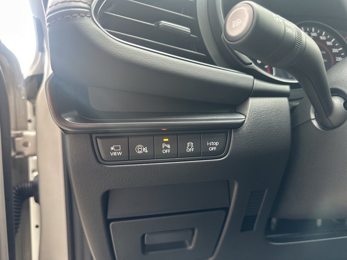 Mazda 3 3 Exclusive Klimaaut BOSE 360° Freisprech MRCC L - 