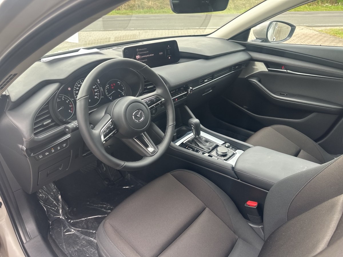 Mazda 3 3 Exclusive Klimaaut BOSE 360° Freisprech MRCC L - 