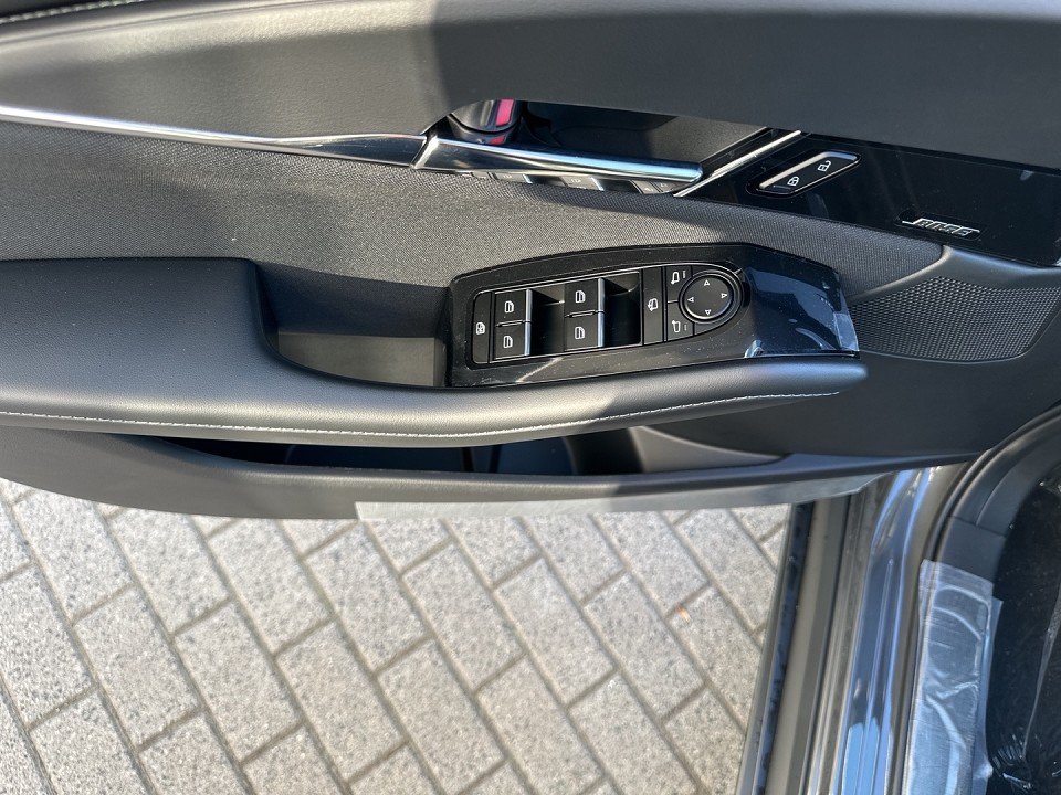 Mazda CX-30 CX-30 Exclusive LogIn Matrix Bose 360° Freisprec - 